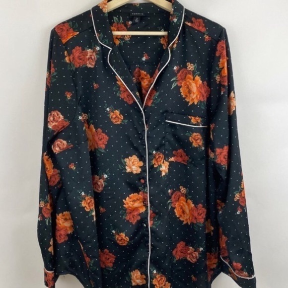 Black Satin Floral Pajama Blouse - Picture 5 of 12